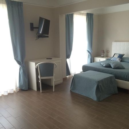 Hotel Sant'Anna Floresta Bagian luar foto