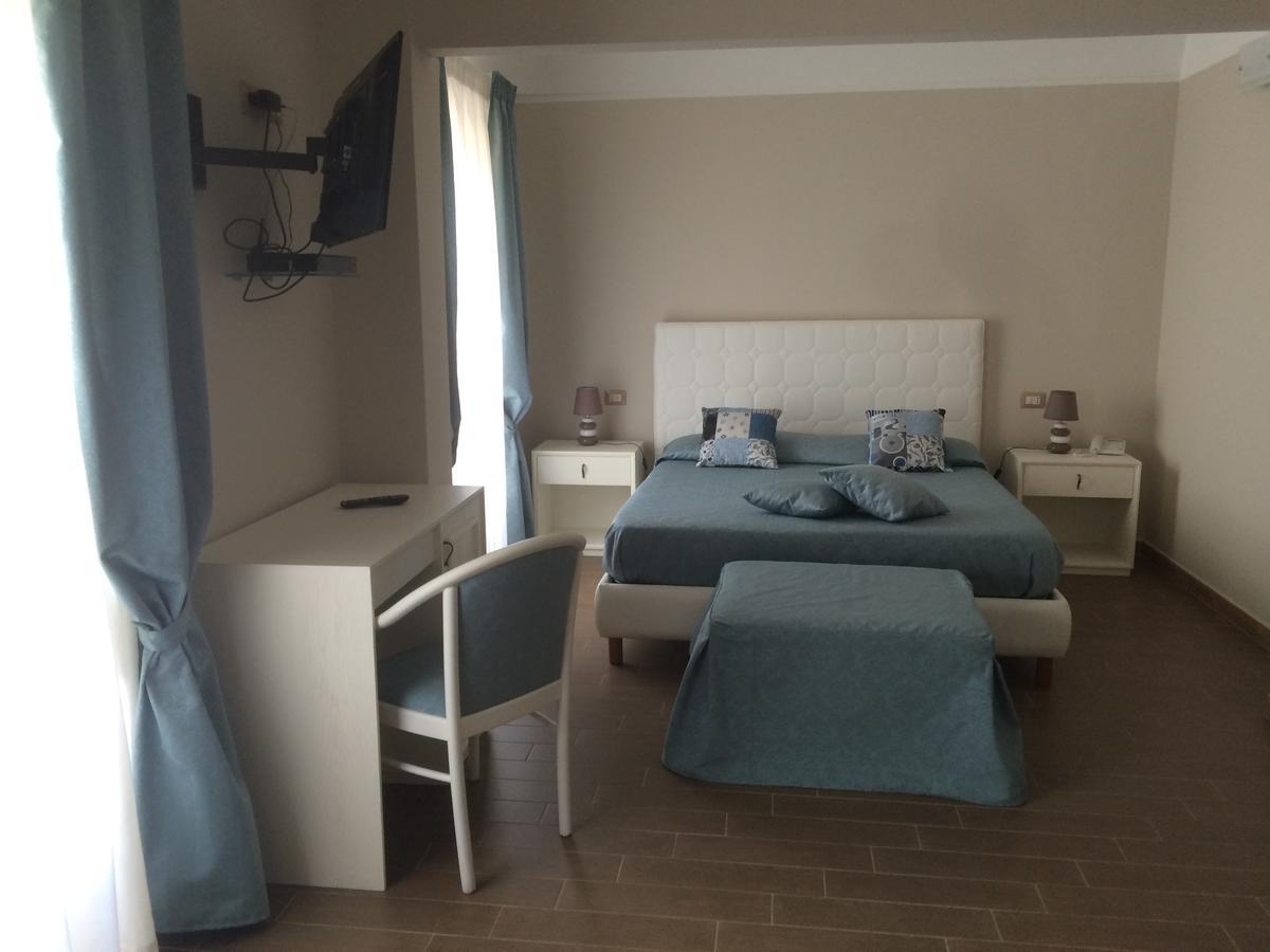 Hotel Sant'Anna Floresta Bagian luar foto