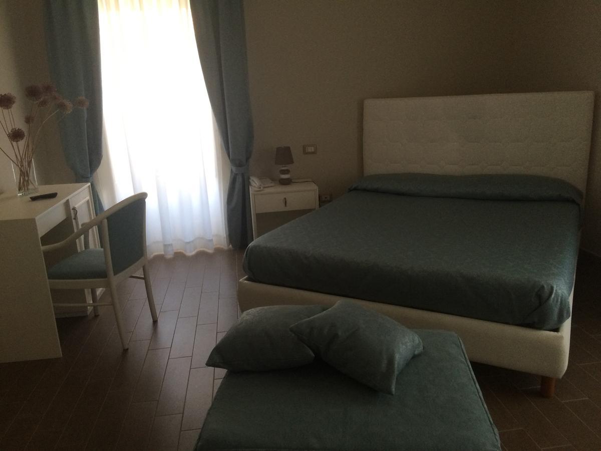 Hotel Sant'Anna Floresta Bagian luar foto